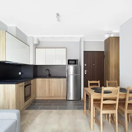 Ms 4 Seasons V Appartement